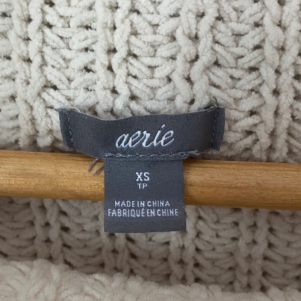 Aerie Off-White Women's Sweater